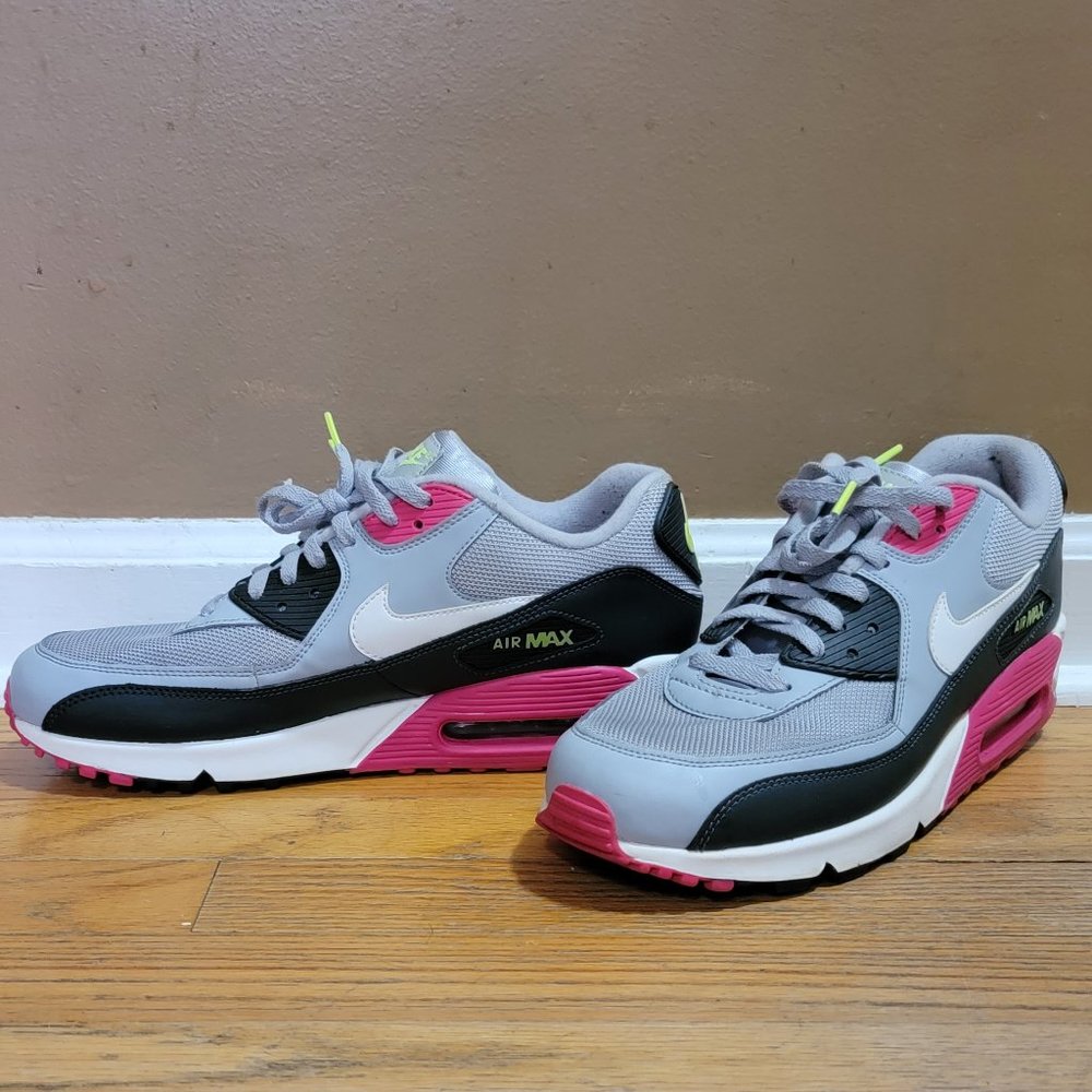 Nike Air Max Wolf Grey and Rush Pink